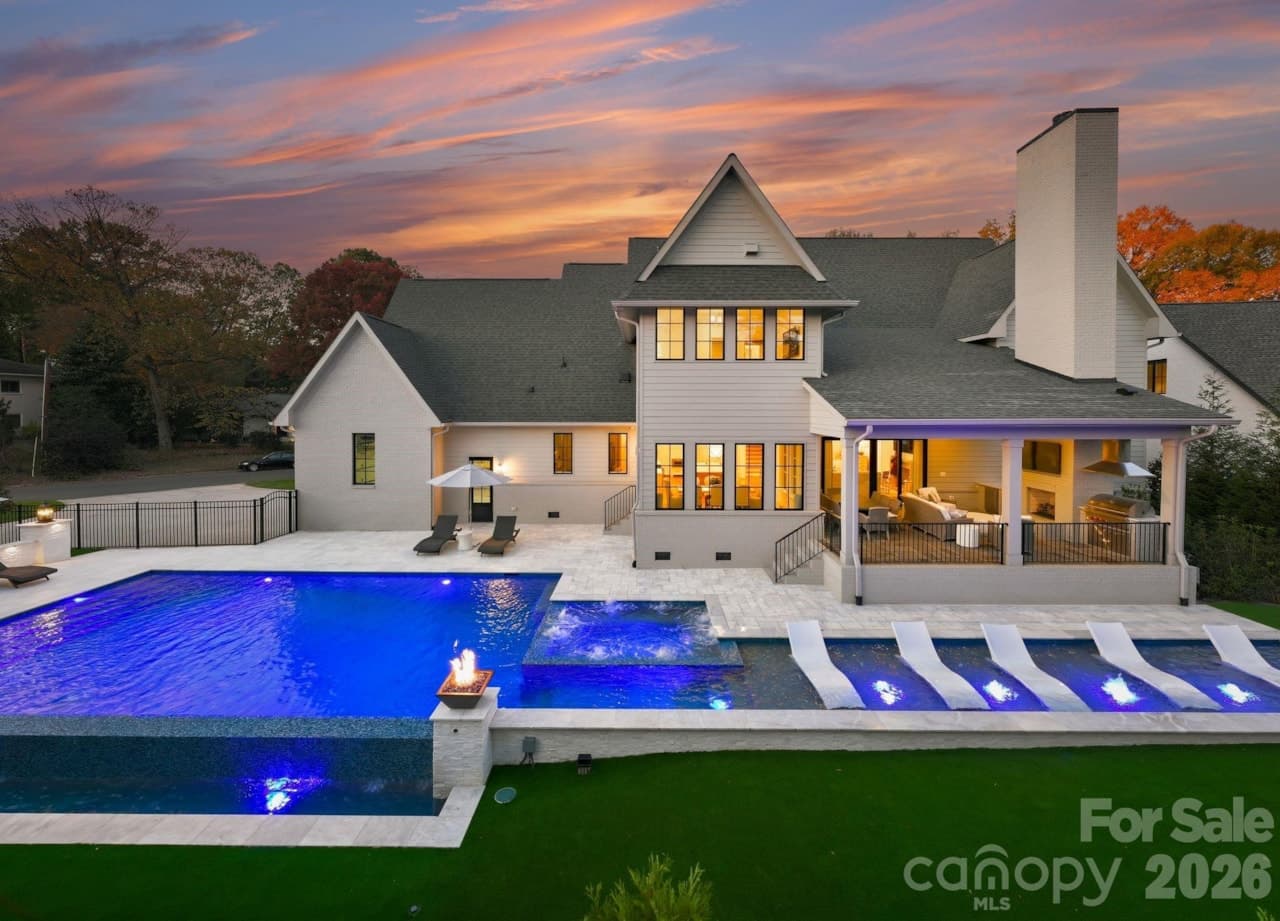 1436 Townes Road photo 3